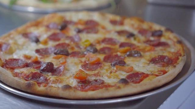 Nude pizza Nude pizza