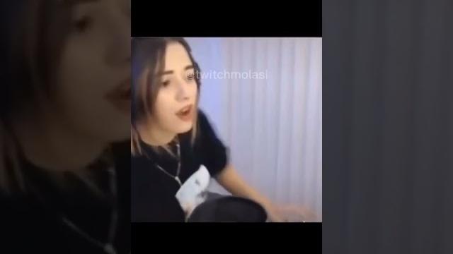Pqueen | ayak gösteriyor Pqueen | ayak gösteriyor