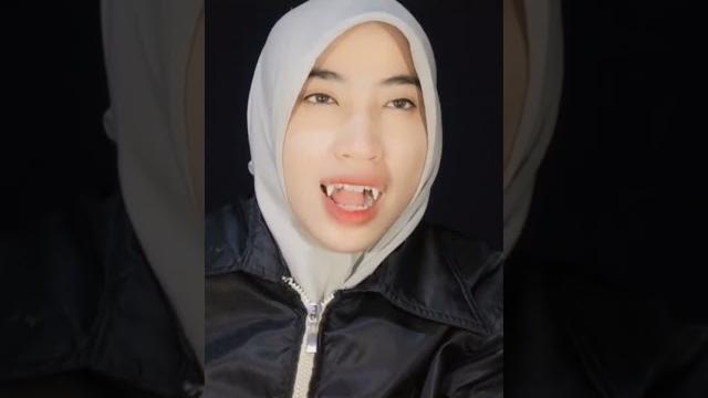 Ketika mis hana vampir' Ketika mis hana vampir'