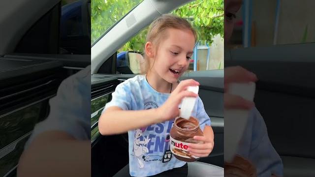Daddy and daughter love nutella by secret vlog Daddy and daughter love nutella by secret vlog