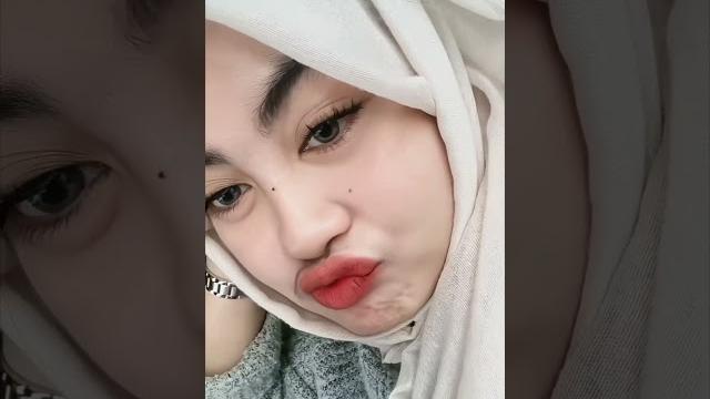 Mau ngga bibirnya | eva nurasyifa real Mau ngga bibirnya | eva nurasyifa real