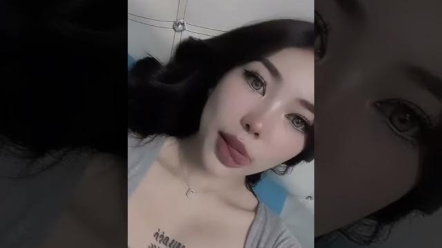 Nia irwan #tiktokviral #goyang #joget #dance #tiktokvideo #awektiktok #malaysia #indonesia Nia irwan #tiktokviral #goyang #joget #dance #tiktokvideo #awektiktok #malaysia #indonesia