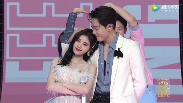 鞠婧祎曾舜晞对唱《只对你有感觉》【2021腾讯视频拾光盛典 tencent video 10th anniversary】 鞠婧祎曾舜晞对唱《只对你有感觉》【2021腾讯视频拾光盛典 tencent video 10th anniversary】
