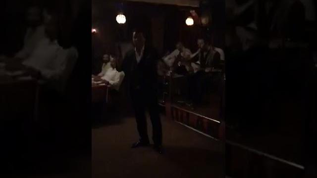 Şahap akagün’den canlı müzik resitali.. Şahap akagün’den canlı müzik resitali..