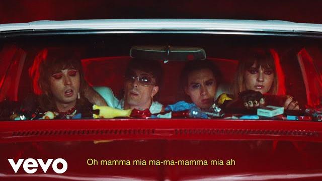 Måneskin - mammamia (lyric video) Måneskin - mammamia (lyric video)