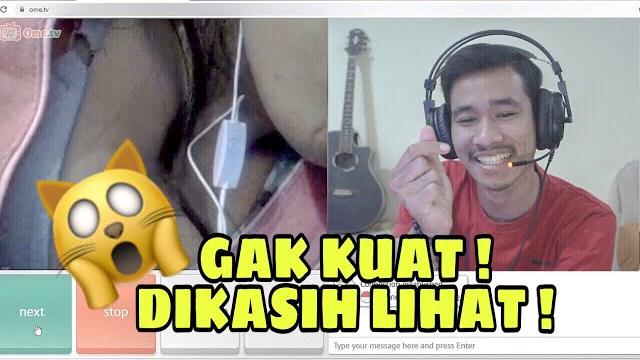 Baru kenalan langsung dikasih lihat ! - ome.tv Baru kenalan langsung dikasih lihat ! - ome.tv