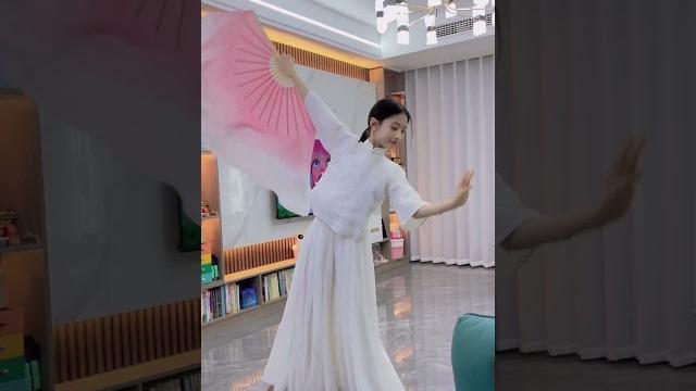 愿你开心快乐 自信勇敢 淡定与从容 #小豆苗儿 愿你开心快乐 自信勇敢 淡定与从容 #小豆苗儿