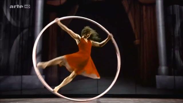Angelica bongiovonni - beautiful cyr wheel dance Angelica bongiovonni - beautiful cyr wheel dance