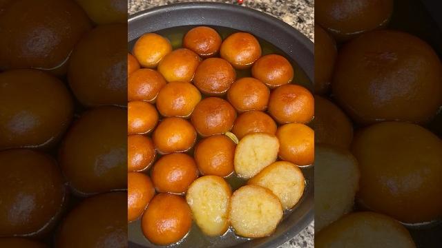 Lalmohan / ghulab jamun recipe #ediblequestbydurgadhakal #food #cookingrecipes #youtubeshorts Lalmohan / ghulab jamun recipe #ediblequestbydurgadhakal #food #cookingrecipes #youtubeshorts