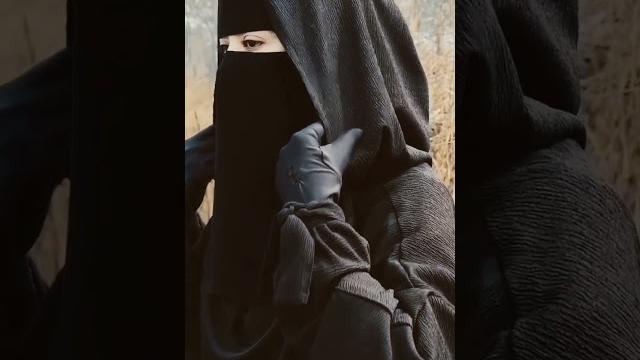 Pakai cadar hitam Pakai cadar hitam