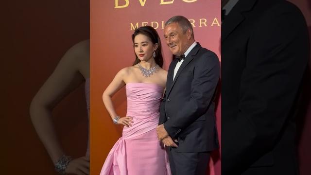 #liuyifei #刘亦菲 #劉亦菲 #lưudiệcphi #หลิวอี้เฟย #crystalliu #yifeiliu #bvlgari #bulgari #mulan #去有风的地方 #liuyifei #刘亦菲 #劉亦菲 #lưudiệcphi #หลิวอี้เฟย #crystalliu #yifeiliu #bvlgari #bulgari #mulan #去有风的地方
