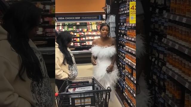 Summer leaving the grammys to cook #summerwalker #grammys Summer leaving the grammys to cook #summerwalker #grammys
