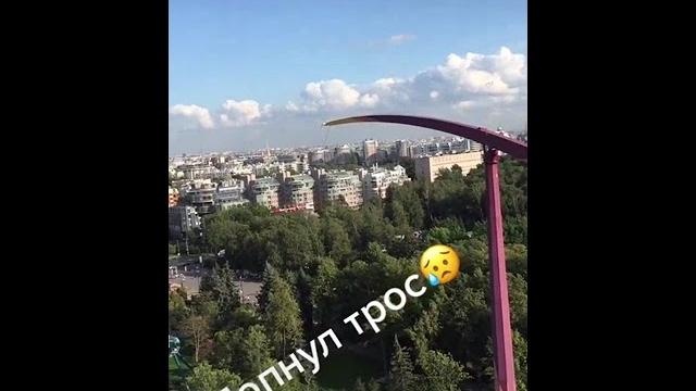 Лопнул трос в питере #shorts Лопнул трос в питере #shorts