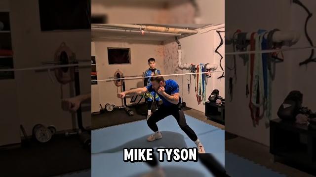 Ayah ini menyesal melatih anaknya seperti mike tyson#shorts Ayah ini menyesal melatih anaknya seperti mike tyson#shorts