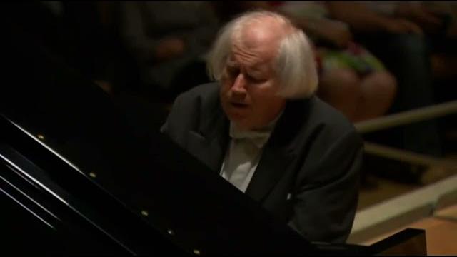 Grigory sokolov plays beethoven’s hammerklavier Grigory sokolov plays beethoven’s hammerklavier