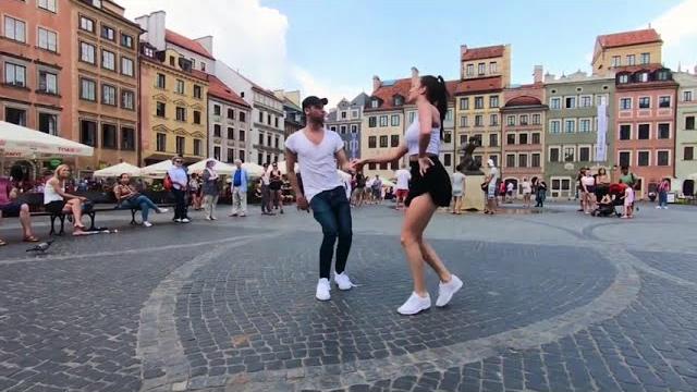 Dancing with excinderella Dancing with excinderella