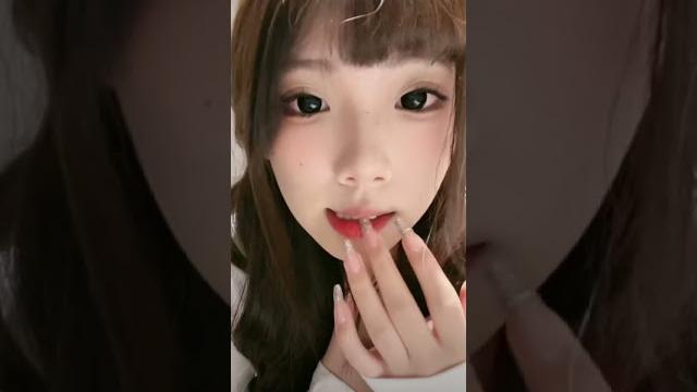 19岁小娇妻 19岁小娇妻