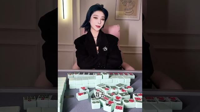 到底谁是小丑?御姐 禁欲系 段子 搞笑 到底谁是小丑?御姐 禁欲系 段子 搞笑