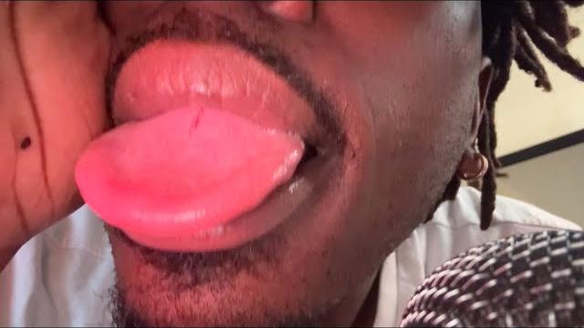 Asmr lens licking & mouth sounds Asmr lens licking & mouth sounds