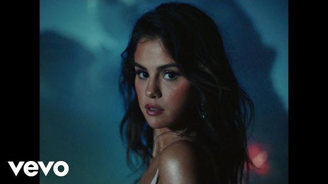 Selena gomez, rauw alejandro - baila conmigo (official video) Selena gomez, rauw alejandro - baila conmigo (official video)