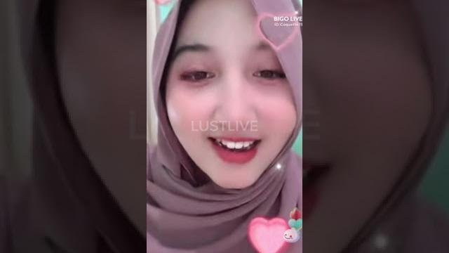 Risni hijab hyper live hot Risni hijab hyper live hot