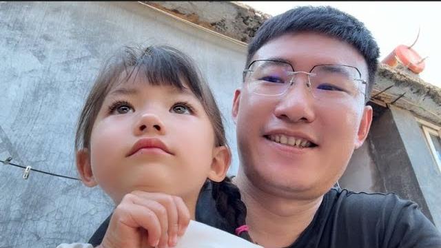 忙完了,三狗子找妈这事该提上日程了,哈哈哈 忙完了,三狗子找妈这事该提上日程了,哈哈哈