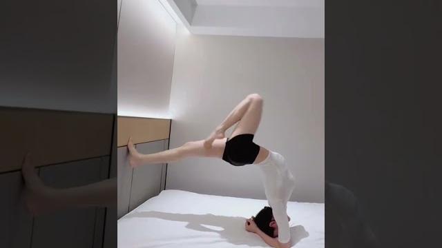 床上直升機#一字馬 #瑜珈 #柔軟 #姿勢 #美女 #legs #toes #feet #美腿 #腳底 #美足 #foot #大長腿 #長腿美女 #腿 #劈腿 #高難度動作 #腿控#足控 床上直升機#一字馬 #瑜珈 #柔軟 #姿勢 #美女 #legs #toes #feet #美腿 #腳底 #美足 #foot #大長腿 #長腿美女 #腿 #劈腿 #高難度動作 #腿控#足控