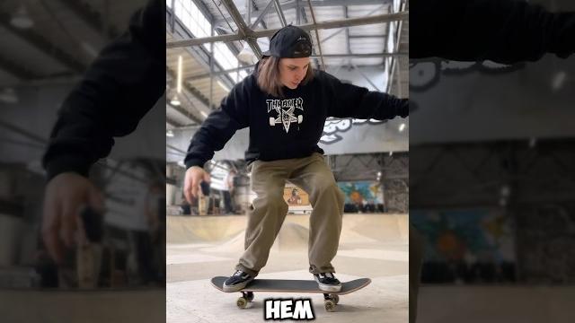 1 день vs 5 лет на скейтборде #скейтборд #скейт #а4 #shorts #skateboarding #тикток #приколы #рек 1 день vs 5 лет на скейтборде #скейтборд #скейт #а4 #shorts #skateboarding #тикток #приколы #рек