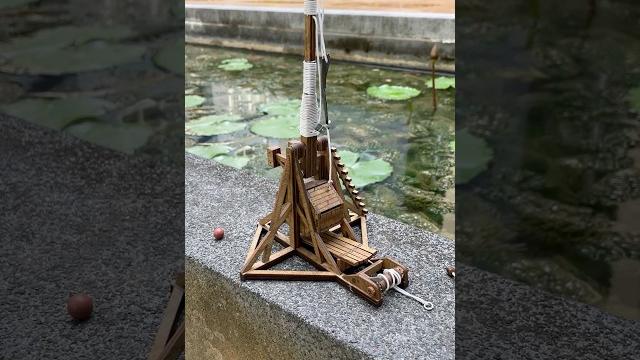 Trebuchet ️ Trebuchet ️