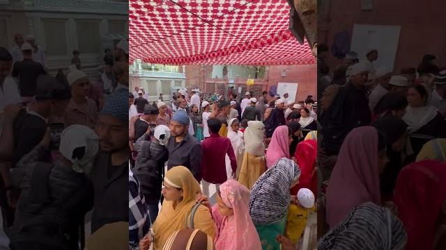 Dargah hazrat nizamuddin aulia Dargah hazrat nizamuddin aulia