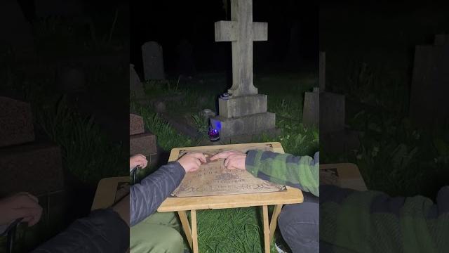 Ouija board in a graveyard, are ghosts real? #ouijaboard #graveyard #ghosthunting #ghosts #ouija Ouija board in a graveyard, are ghosts real? #ouijaboard #graveyard #ghosthunting #ghosts #ouija