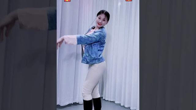 青青性感广场舞 更多各种视频|各种需求的视频qq:64642324 青青性感广场舞 更多各种视频|各种需求的视频qq:64642324