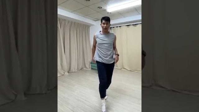 Sexy小野貓buttons經典曲高跟鞋 Sexy小野貓buttons經典曲高跟鞋
