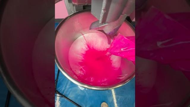The fluffiest shaving cream slime ever! The fluffiest shaving cream slime ever!
