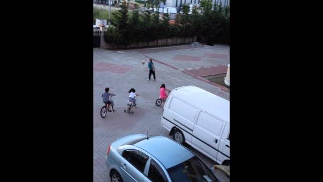 Melek kaya Melek kaya