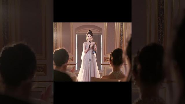 我們似乎並沒有什麼矛盾,現在卻只能偷偷看著彼此 #shorts #娛樂圈 #雙女主 #彦儿 我們似乎並沒有什麼矛盾,現在卻只能偷偷看著彼此 #shorts #娛樂圈 #雙女主 #彦儿