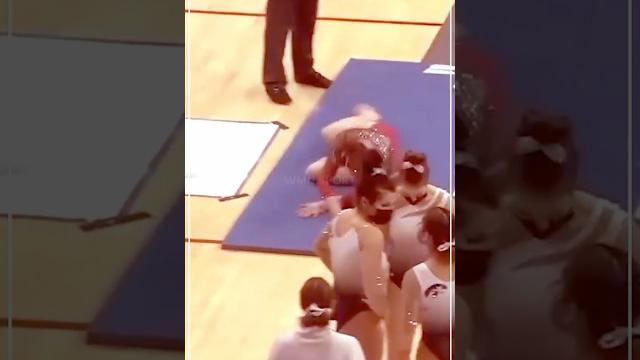Amazing recovery from a slip on the balance beam Amazing recovery from a slip on the balance beam
