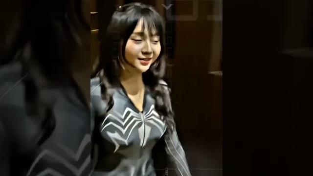 Sarah viloid cosplay venom Sarah viloid cosplay venom