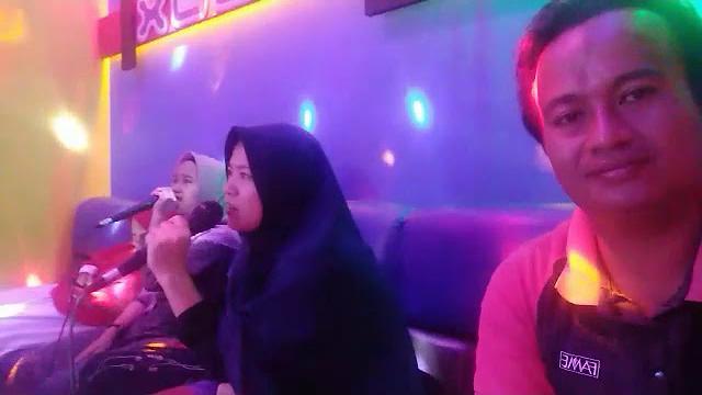 Duet tante vs keponakan Duet tante vs keponakan