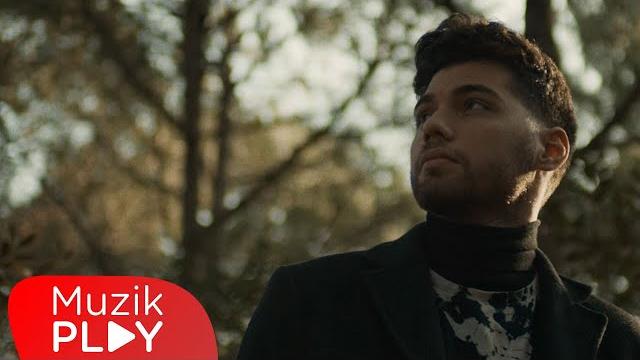 Evdeki saat - uzunlar v1 (official video) Evdeki saat - uzunlar v1 (official video)
