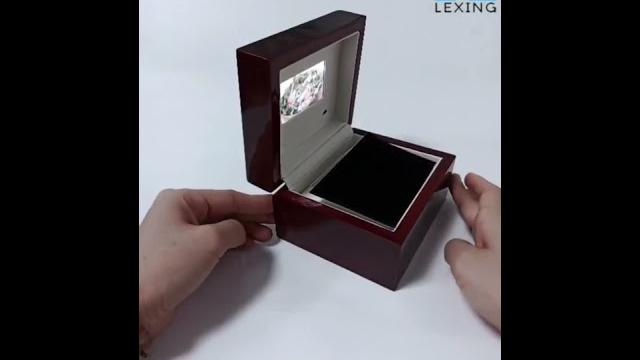 13x11x8 video box 13x11x8 video box