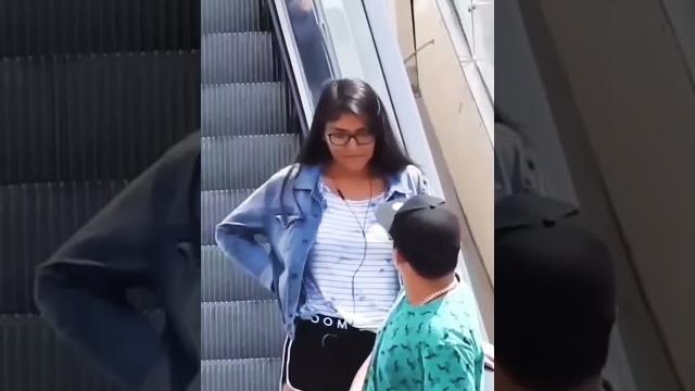 Mia khalifa at airport #shorts #miakhalifa Mia khalifa at airport #shorts #miakhalifa