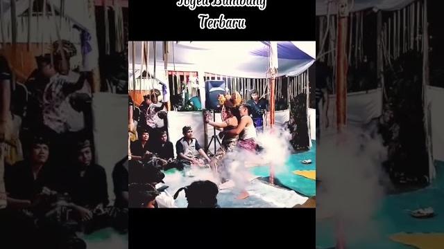 Joged bumbung terbaru 2022, pengibing sampai basah Joged bumbung terbaru 2022, pengibing sampai basah