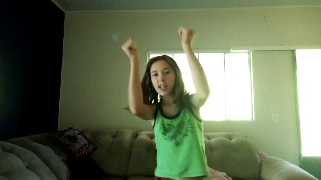 Dançando danças aleatórias Dançando danças aleatórias
