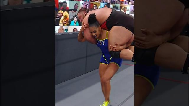 Bianca belair lifts 300-pound otis with ease!! Bianca belair lifts 300-pound otis with ease!!