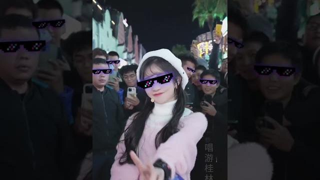 跳舞:小猪舞,叮叮当当舞,笛子舞 跳舞:小猪舞,叮叮当当舞,笛子舞