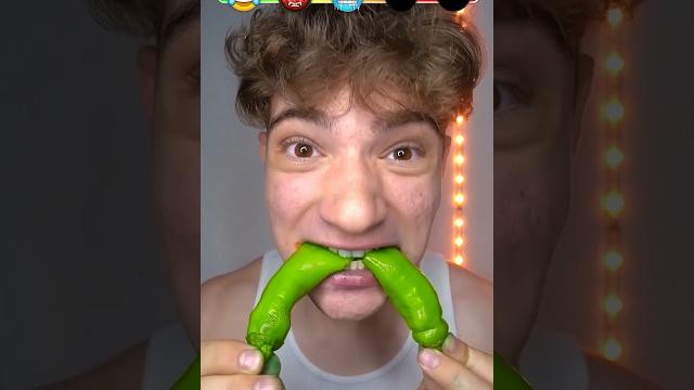Extreme spicy food reaction!? Extreme spicy food reaction!?