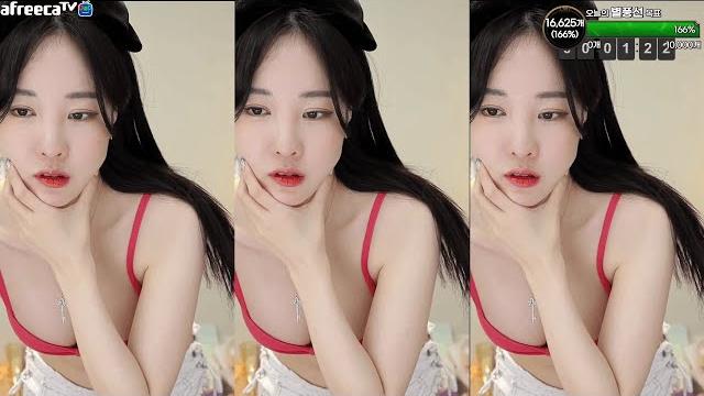 韩国主播 罗西亚 风骚裸舞 大秀各种抚摸翘臀抖奶热舞 性感短裤屁股露出 韩国主播 罗西亚 风骚裸舞 大秀各种抚摸翘臀抖奶热舞 性感短裤屁股露出