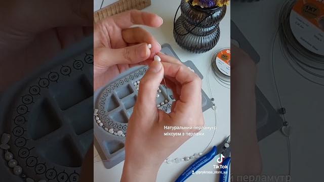 Чокер з натурального перламутру і перлів #прикраси #перлини #прикрасиручноїроботи #перли #намисто Чокер з натурального перламутру і перлів #прикраси #перлини #прикрасиручноїроботи #перли #намисто