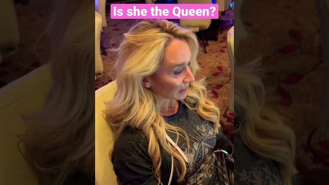 The queen of twin win slot machine? The queen of twin win slot machine?